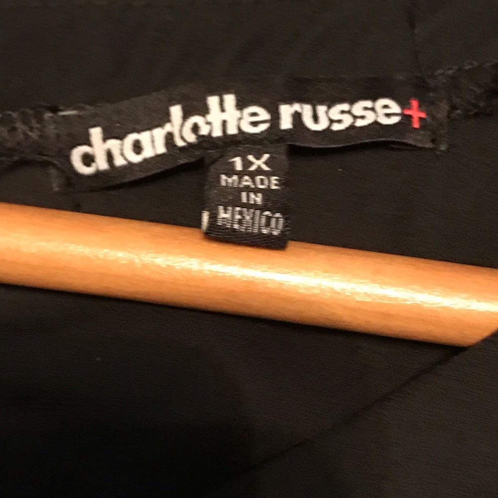 CHARLOTTE RUSSE Blouse - Picture 4 of 8